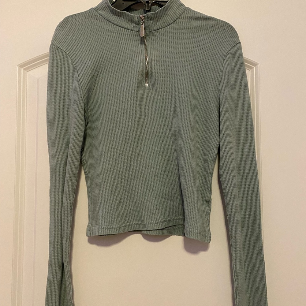 fitted long sleeve